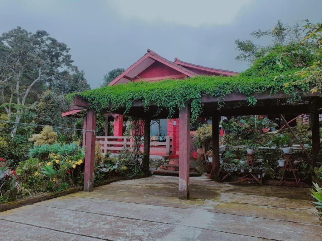 Villa Bata Merah By Spazie Paragajen 外观 照片