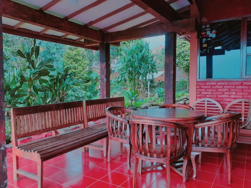 Villa Bata Merah By Spazie Paragajen 外观 照片